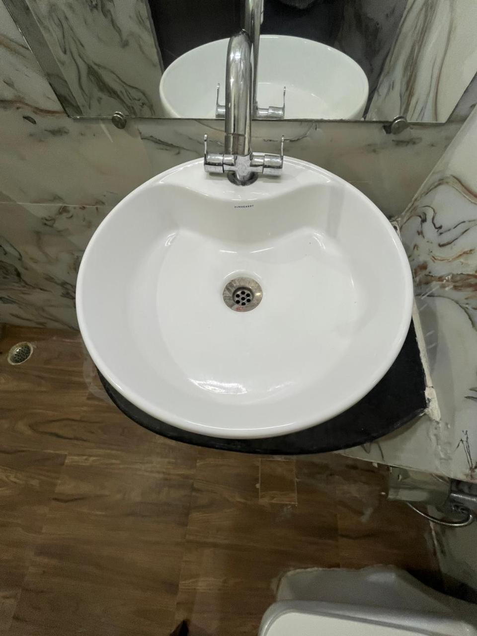 La Calma Homestay Khajurāho Buitenkant foto