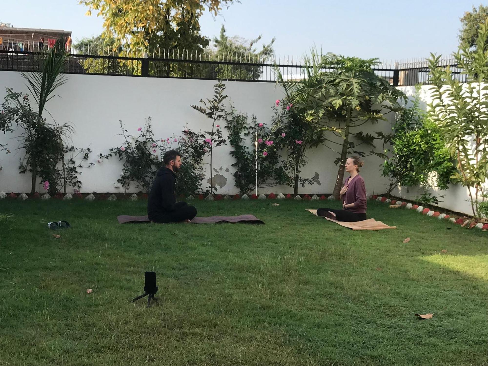 La Calma Homestay Khajurāho Buitenkant foto